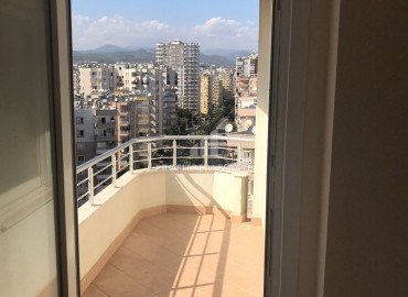 Spacious apartment 3 + 1 with an excellent location in the microdistrict Menderes, Soli, Mersin, 200m from the sea ID-8109 фото-11