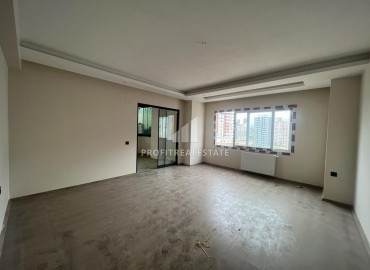 Apartment of the original layout 2,5 + 1 in the popular area of Soli, Mersin, 300m from the center ID-8111 фото-3