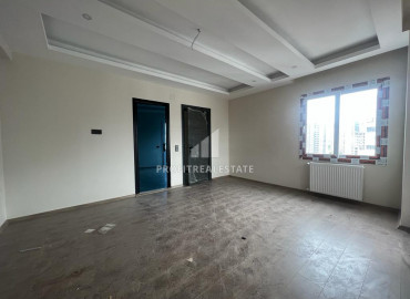 Apartment of the original layout 2,5 + 1 in the popular area of Soli, Mersin, 300m from the center ID-8111 фото-12