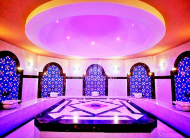 Luxurious furnished 3 + 1 apartment with sea and mountain views in the elite residence of Mahmutlar ID-8128 фото-16