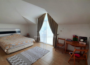 Большой меблированный дуплекс с одной спальней с видом на море и горы в районе Алании - Демирташ ID-8129 фото-5