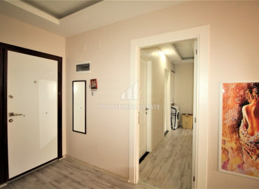Просторная квартира с двумя спальнями, 120м² в 200м от моря в районном центре Эрдемли, Арпачбахшиш ID-8146 фото-10