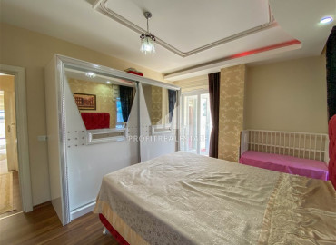 Двухуровневая квартира, с тремя спальнями, без мебели, в 200 метрах от моря, Кестель, Аланья, 140 м2 ID-8157 фото-11