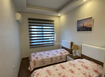 Furnished two-bedroom apartment 150 meters from the sea on the main street of Mahmutlar ID-8170 фото-3