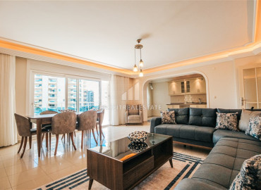 Spacious furnished 2+1 apartment in a premium class residence in Mahmutlar ID-8214 фото-2