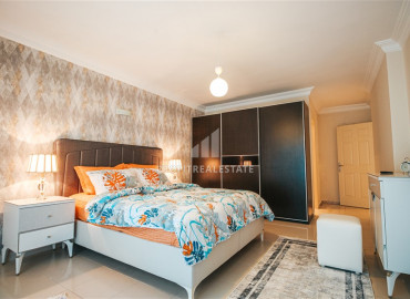 Spacious furnished 2+1 apartment in a premium class residence in Mahmutlar ID-8214 фото-8