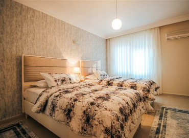 Spacious furnished 2+1 apartment in a premium class residence in Mahmutlar ID-8214 фото-9