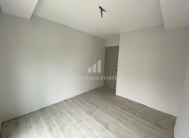 Новые квартиры с одной спальней в 250м от моря в центре Мерсина, район Енишехир ID-8225 фото-9