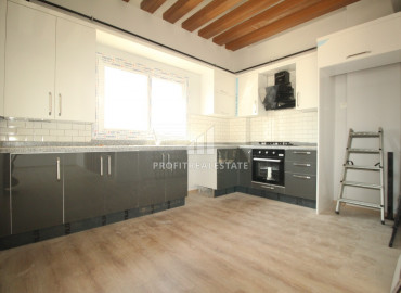 Spacious garden duplex 3 + 1 in a new residence 100m from the sea in Teje, Mersin ID-8242 фото-1