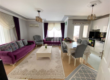 Two bedroom apartment, furnished, 200 meters from the center of Mahmutlar, Alanya, 115 m2 ID-8248 фото-2