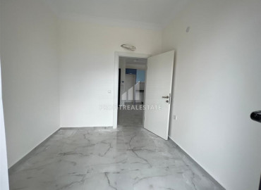 Новая трехкомнатная квартира в чистовой отделке, в 350 метрах от моря, Махмутлар, Аланья, 110 м2 ID-8250 фото-5