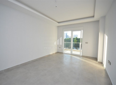 New one-bedroom apartment in a residence with good facilities, close to the sea in Mahmutlar ID-8253 фото-4