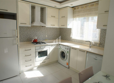 Furnished one-bedroom apartment, on the main street 400m from the sea in Mahmutlar ID-8256 фото-4