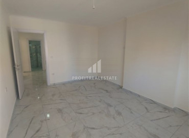 Two bedroom apartment, unfurnished, in the center of Mahmutlar, Alanya, 105 m2 ID-8271 фото-5