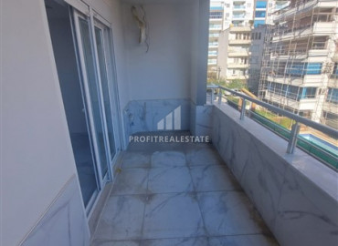Two bedroom apartment, unfurnished, in the center of Mahmutlar, Alanya, 105 m2 ID-8271 фото-9