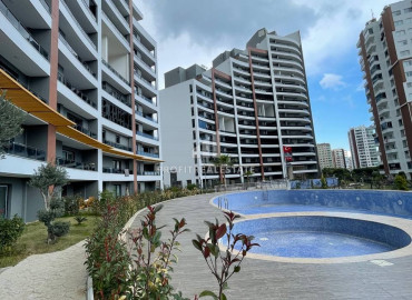 Apartment of different layouts in a new residence with extensive facilities, in the area of Mersin - Soli ID-8291 фото-1