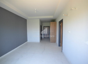 New apartment 1 + 1 with a fine finish in a residence with a swimming pool in Mahmutlar, 500m from the sea ID-8305 фото-3