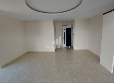 Large one bedroom apartment on the first line in Kargicak ID-8311 фото-3