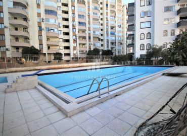 Budget property in Tej: large apartment 3 + 1 in a residence with a swimming pool 150m from the sea ID-8330 фото-1