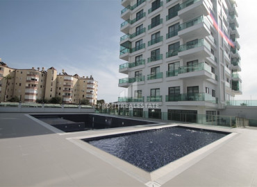 New one-bedroom apartment on the first coastline in the elite residence Mahmutlar ID-8335 фото-13