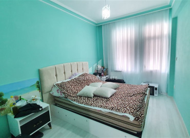 Furnished 3 + 1 apartment with a separate kitchen in the area of the Tuesday market in Mahmutlar ID-8344 фото-5