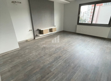 Spacious two-bedroom apartment in a new residence with a garden, in the area of Mersin - Soli ID-8360 фото-3