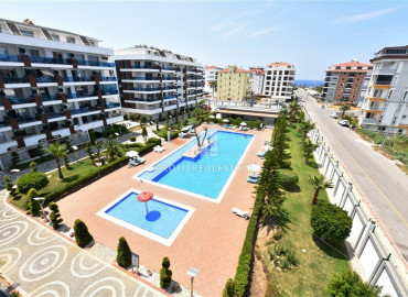 Cozy two bedroom duplex, equipped with furniture and appliances, just 200 meters from the sea, Kestel, Alanya, 110 m2 ID-8367 фото-13