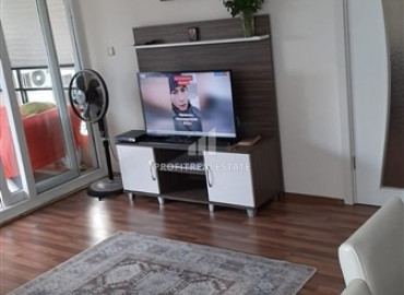 Inexpensive two bedroom apartment, in a building without facilities, 150 meters from the center of Mahmutlar, Alanya ID-8377 фото-2