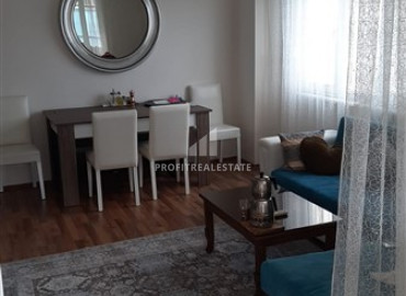 Inexpensive two bedroom apartment, in a building without facilities, 150 meters from the center of Mahmutlar, Alanya ID-8377 фото-4