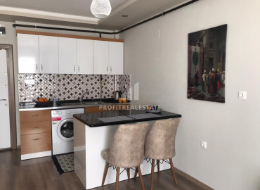 New furnished one-bedroom apartment with gas 150 meters from the sea in the Soli neighborhood, Mersin ID-8394 фото-7