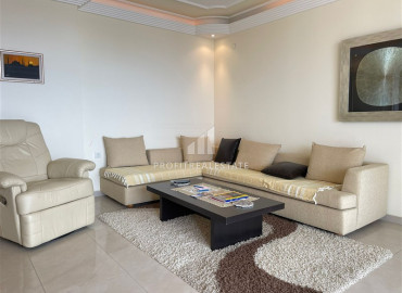 Spacious two bedroom apartment, furnished and equipped, in the center of Mahmutlar, Alanya, 130 m2 ID-8409 фото-2