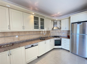 Spacious two bedroom apartment, furnished and equipped, in the center of Mahmutlar, Alanya, 130 m2 ID-8409 фото-5