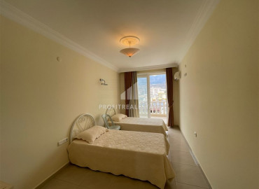Spacious two bedroom apartment, furnished and equipped, in the center of Mahmutlar, Alanya, 130 m2 ID-8409 фото-8