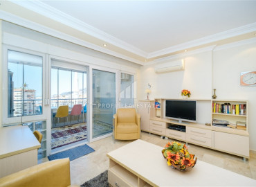Two-bedroom apartment with a view of the Alanya fortress in a premium class residence in Cikcilli ID-8421 фото-3