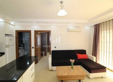 Cozy one bedroom apartment, equipped with furniture and appliances, 100 meters from the sea, Oba, Alanya ID-8433 фото-2