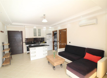 Cozy one bedroom apartment, equipped with furniture and appliances, 100 meters from the sea, Oba, Alanya ID-8433 фото-1