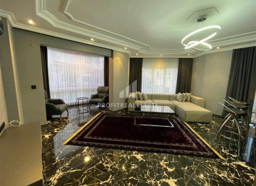 Spacious renovated two bedroom apartment in a residence with facilities in the center of Alanya ID-8222 фото-2