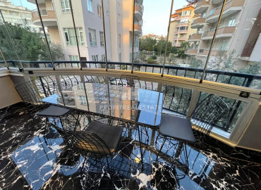 Spacious renovated two bedroom apartment in a residence with facilities in the center of Alanya ID-8222 фото-9