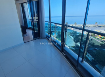 Furnished view apartment 1 + 1 in an elite residence on the first coastline in Mahmutlar ID-8446 фото-7}}