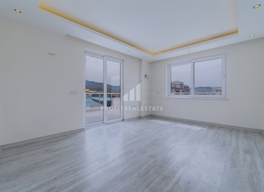 Large duplex apartment 3 + 1, in a residence with rich facilities, Mahmutlar, Alanya, 250 m2 ID-8470 фото-6
