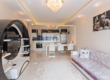 Two bedroom apartment, with furniture and appliances, in the elite residence of Mahmutlar, Alanya, 110 m2 ID-8472 фото-2