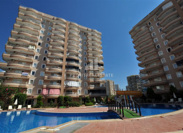 Furnished two bedroom apartment in a well-maintained residential residence with rich facilities, Mahmutlar, Alanya, 120 m2 ID-8497 фото-1