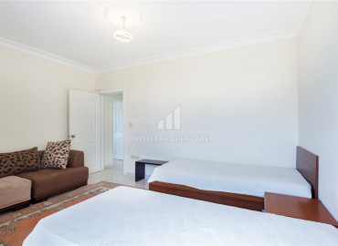 Apartment with two bedrooms, furniture and appliances overlooking the mountains in Mahmutlar ID-8517 фото-7