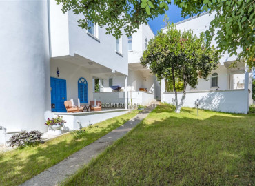 Двухэтажная вилла с двумя спальнями в уютном комплексе у моря в районе Алании Окурджалар. ID-8525 фото-2