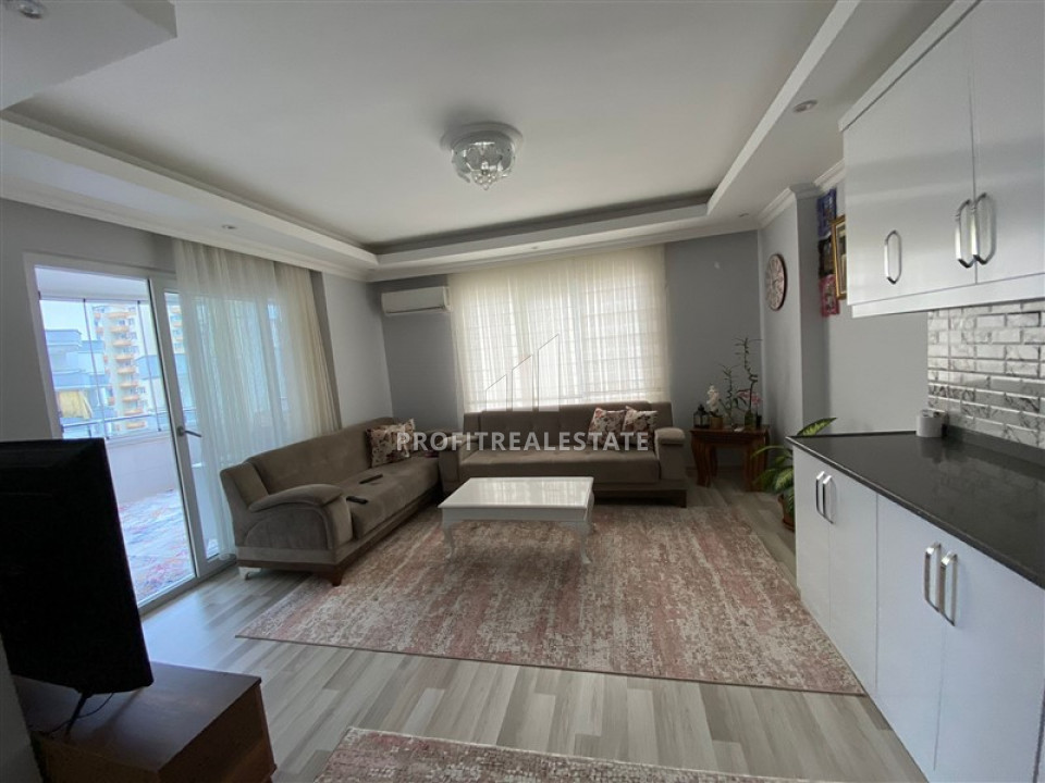 Large furnished two bedroom apartment in a residence with facilities in Mahmutlar ID-8529 фото-1