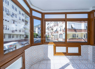 Center of Alanya: spacious apartment 3 + 1 with a separate kitchen in an urban-type building 900m from Keykubat beach ID-8532 фото-7