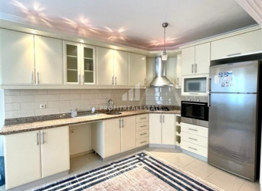 Two bedroom apartment, with a large total area and equipped with furniture, in Mahmutlar, 140 m2 ID-8533 фото-6