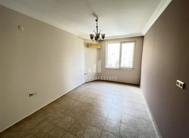 One-bedroom apartment, furnished and equipped, in a residential residence with two swimming pools, just 500 meters from the sea, Mahmutlar, Alanya ID-8538 фото-4