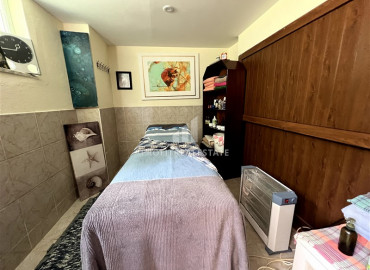 One-bedroom apartment, furnished and equipped, in a residential residence with two swimming pools, just 500 meters from the sea, Mahmutlar, Alanya ID-8538 фото-9