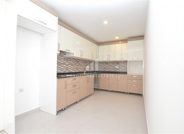 Two bedroom apartment, unfurnished, in the center of Mahmutlar, Alanya, 170 m2 ID-8579 фото-3